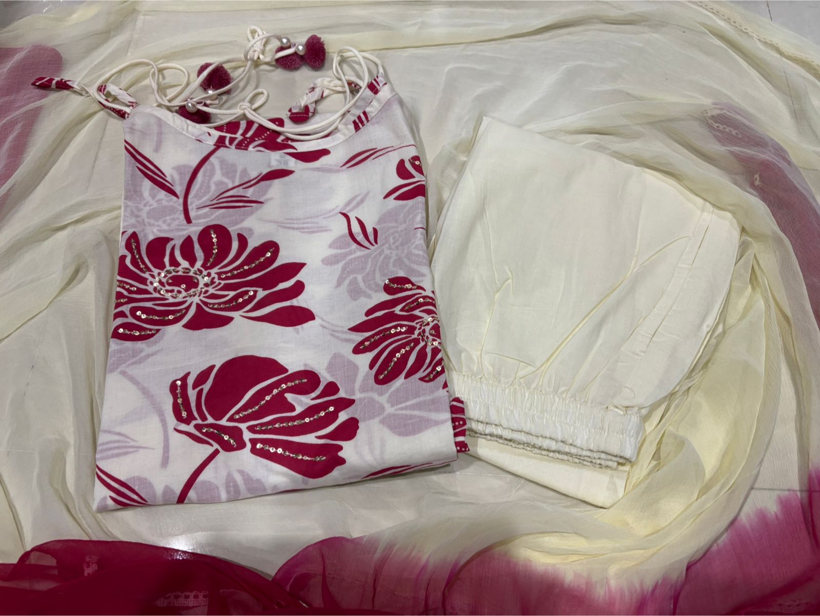 Women's White & Pink Floral Cotton Kurta Set with Dupatta